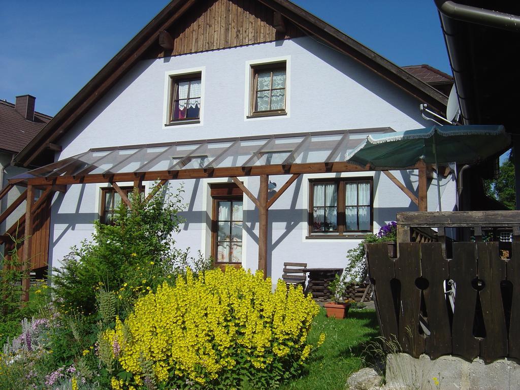 Haus Linda Apartment Barnkopf Exterior photo